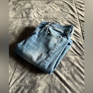 AE Distressed Super Stretch Hi-Rise Jeggings | Women’s Size 2